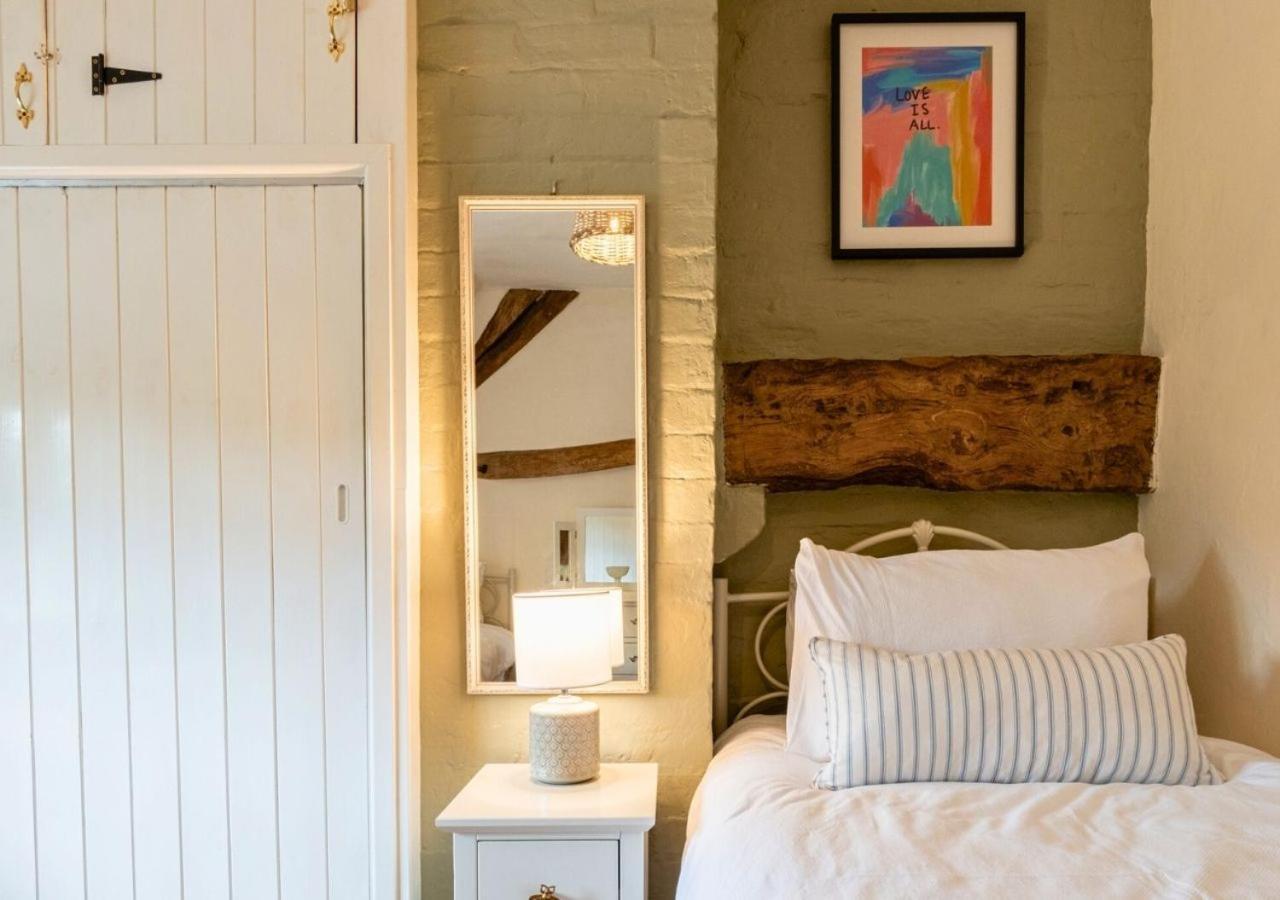 Clifford Chambers - Cosy 2 Bedroom Cottage! Shottery 외부 사진