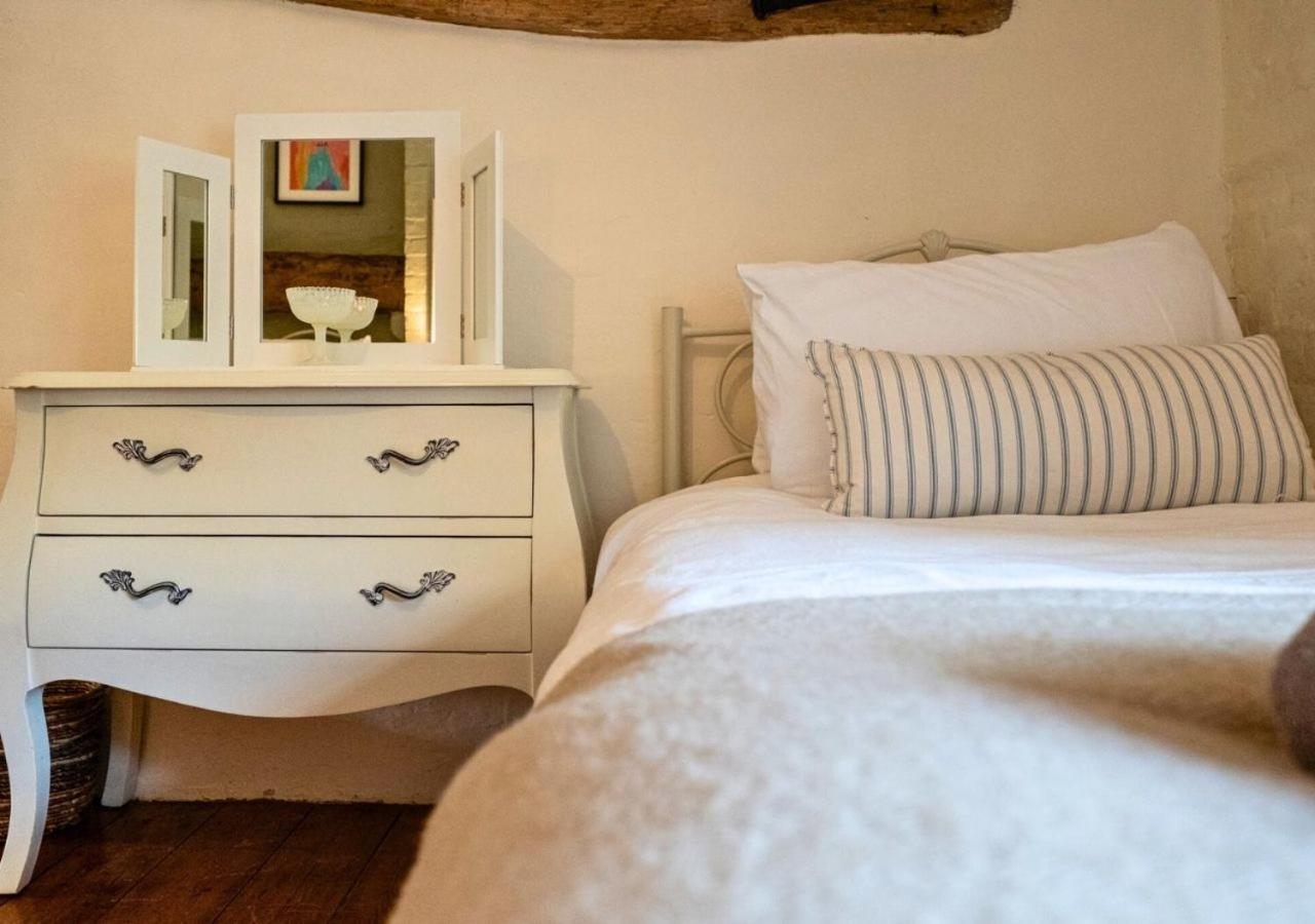 Clifford Chambers - Cosy 2 Bedroom Cottage! Shottery 외부 사진